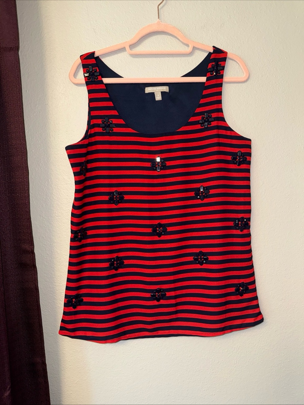 #859 Banana Republic Beaded Tank Style Top Size Small